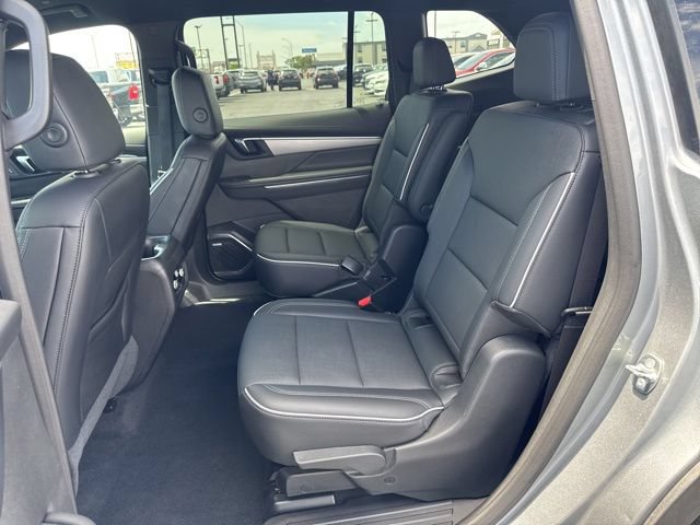 Used 2025 Buick Enclave Preferred FWD image 22