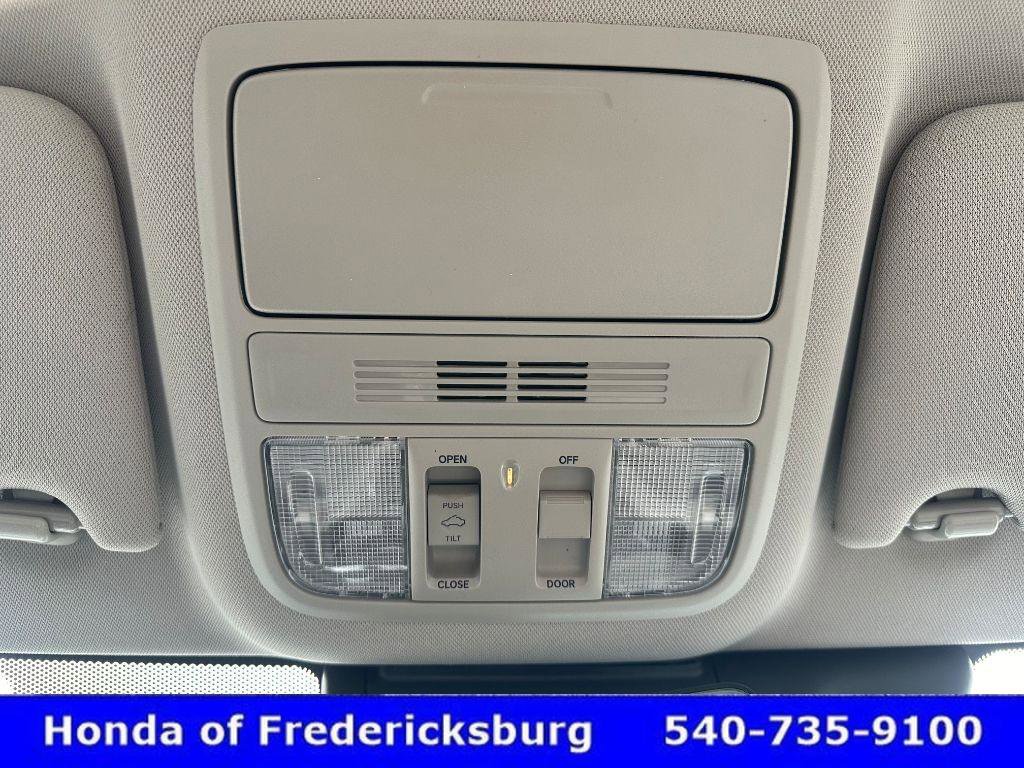 Used 2022 Honda Accord EX-L image 26