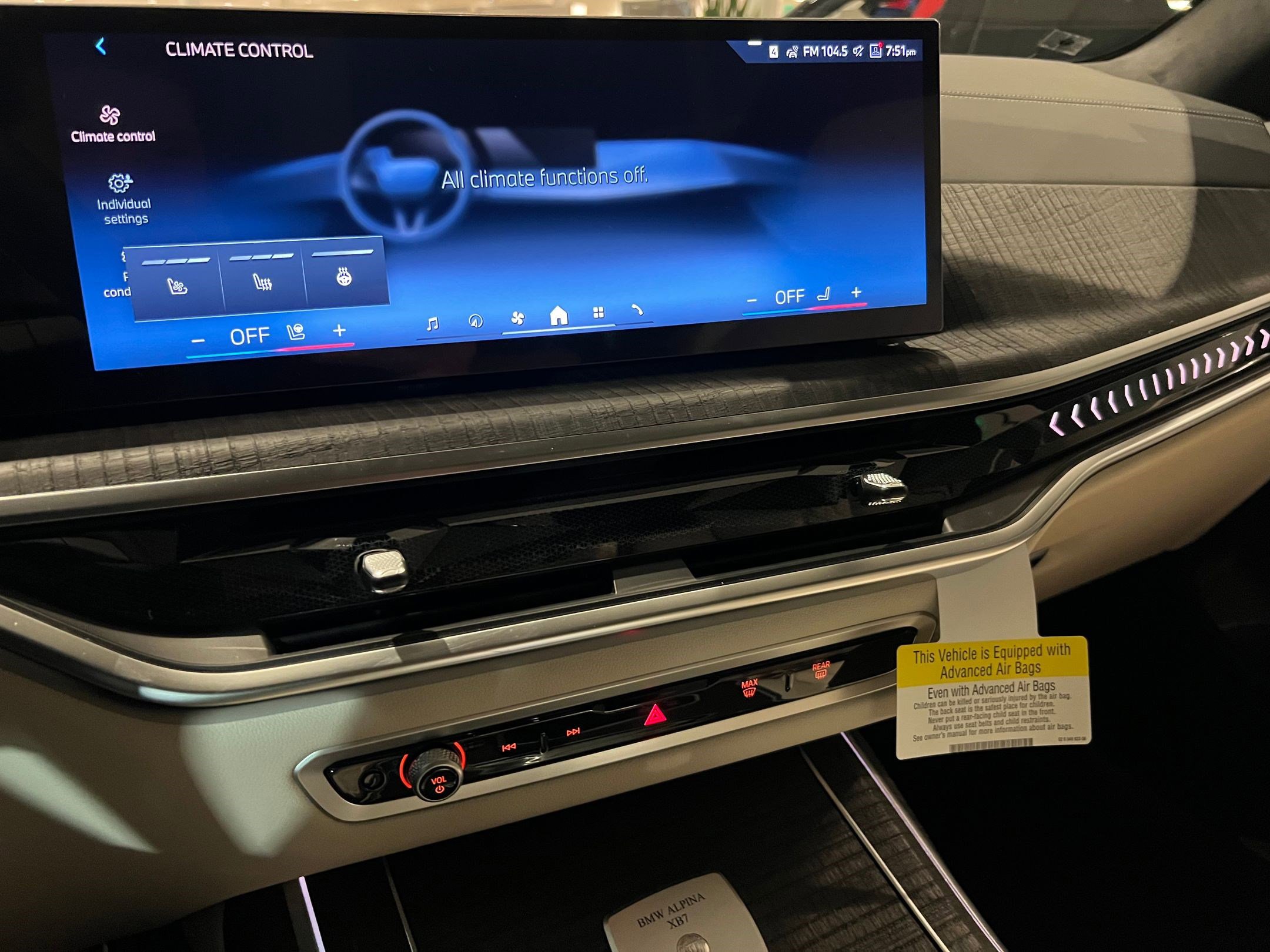 New 2026 BMW ALPINA XB7 image 28