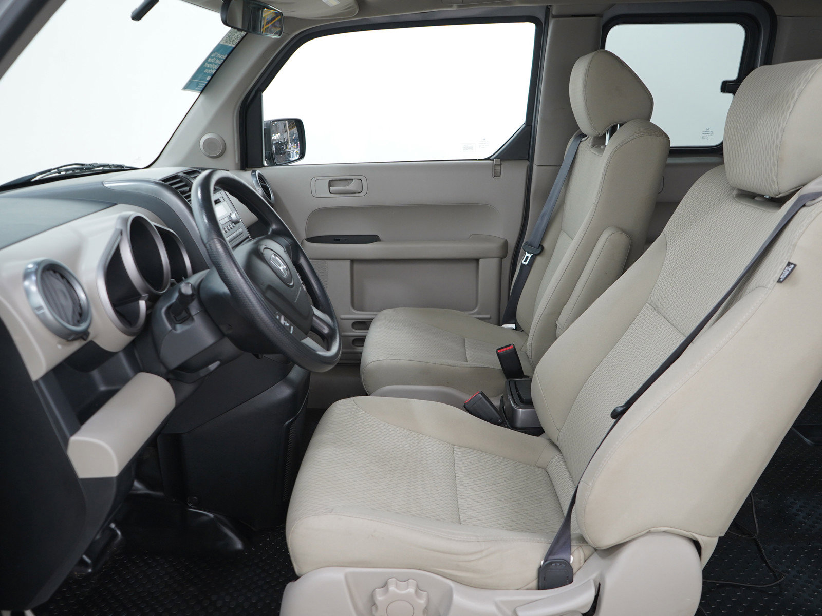 Used 2011 Honda Element EX image 17