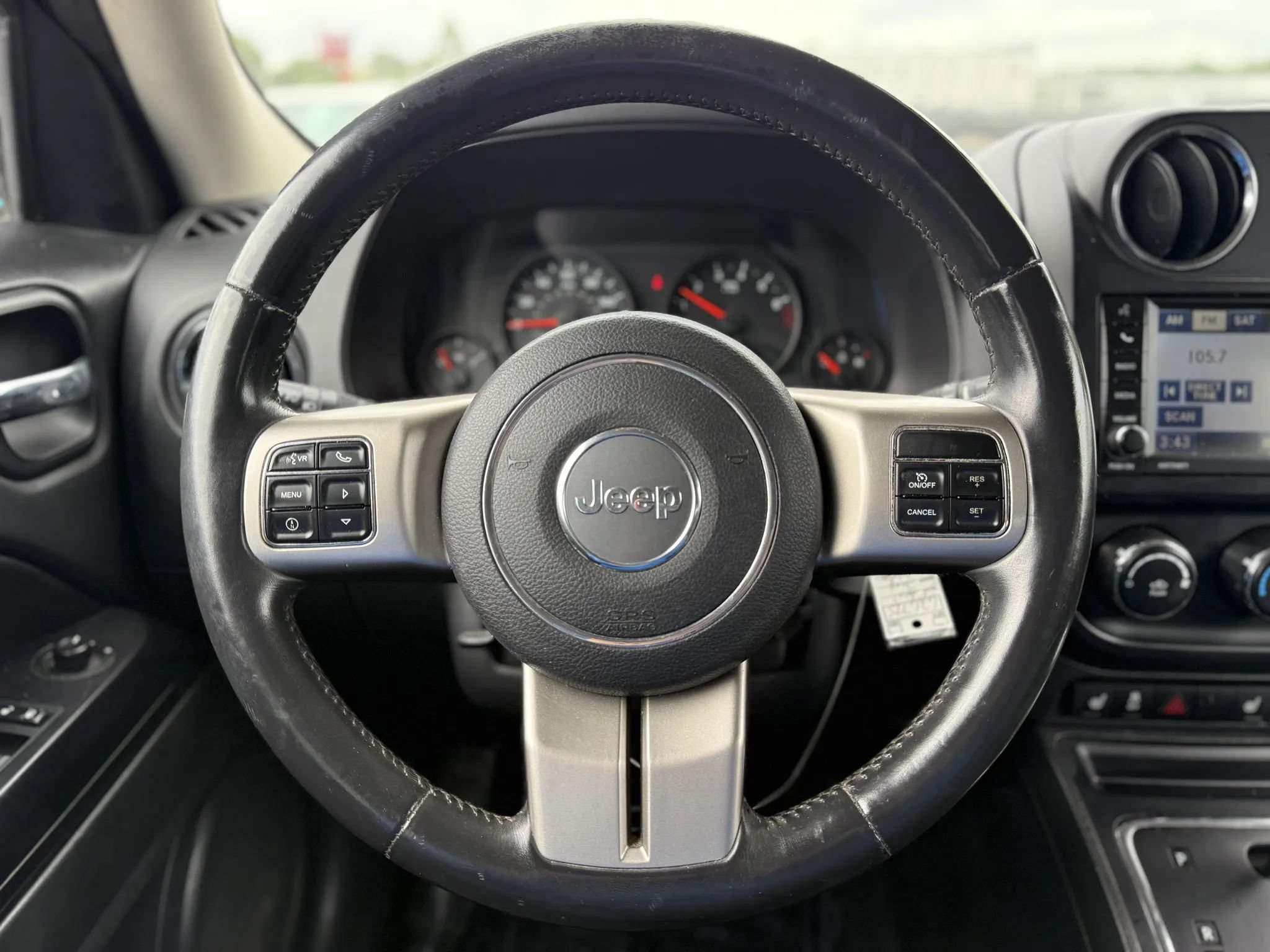 Used 2012 Jeep Patriot Latitude FWD image 24