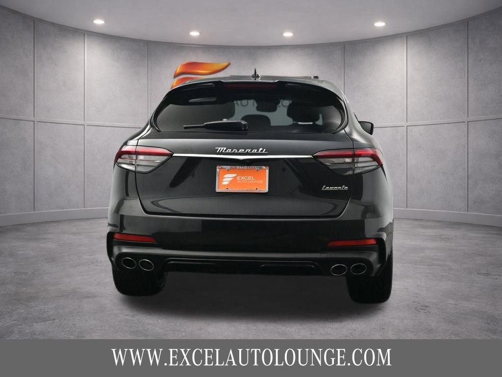 Used 2023 Maserati Levante Modena AWD/4WD image 7