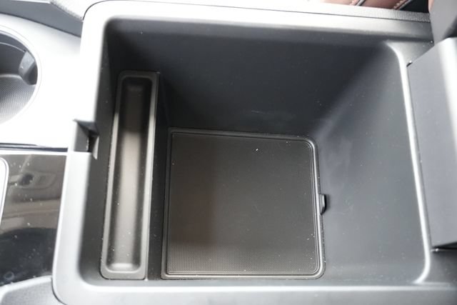 Used 2025 Honda Pilot Elite image 42