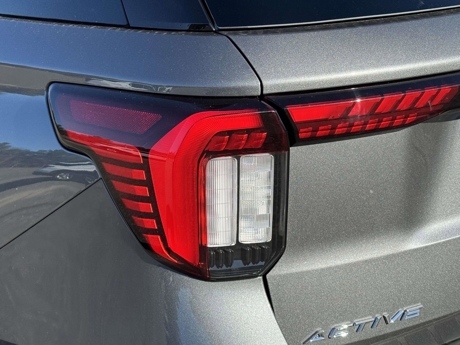 New 2026 Ford Explorer Active image 14