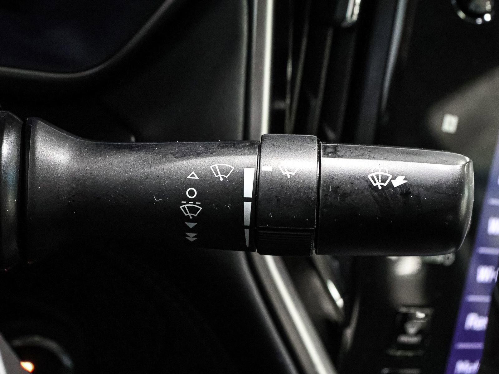 Used 2022 Subaru Legacy Limited image 36