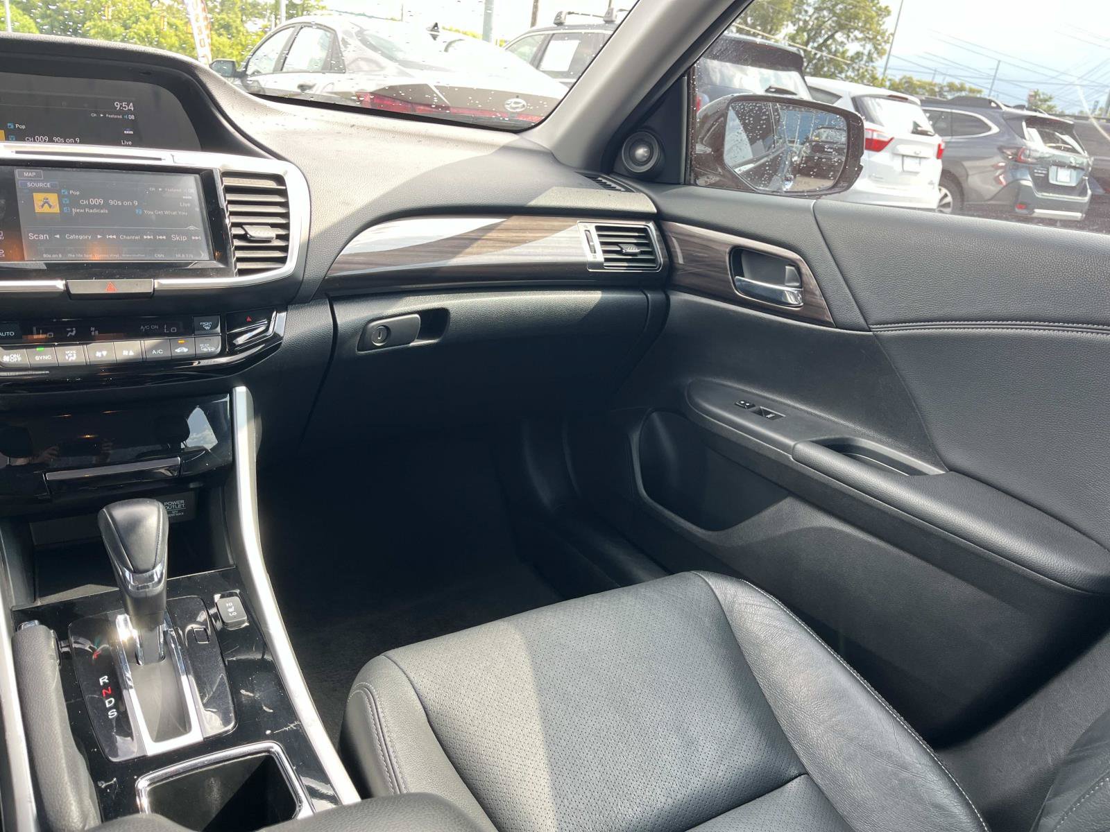Used 2016 Honda Accord EX-L image 14