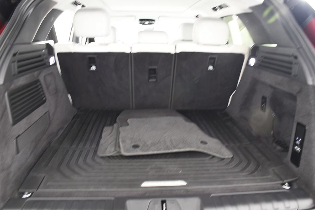 Used 2023 Land Rover Range Rover Sport SE AWD/4WD image 23