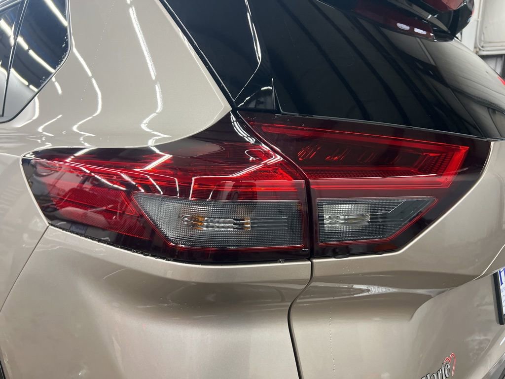 New 2026 Nissan Rogue Platinum w/ Platinum Premium Package image 19