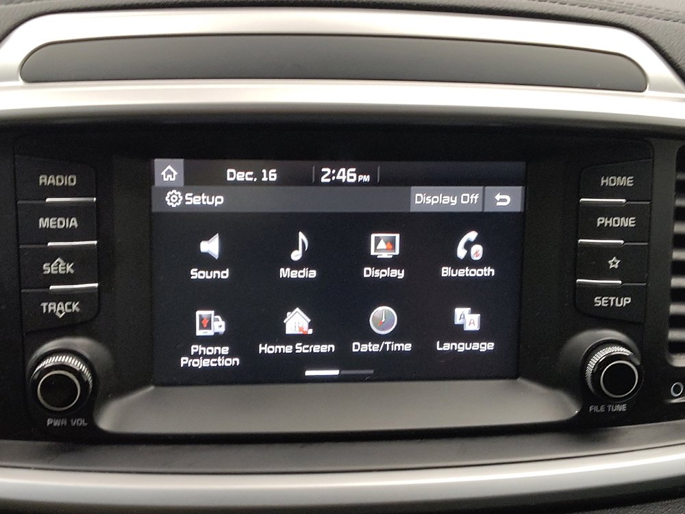 Used 2020 Kia Sorento LX image 25