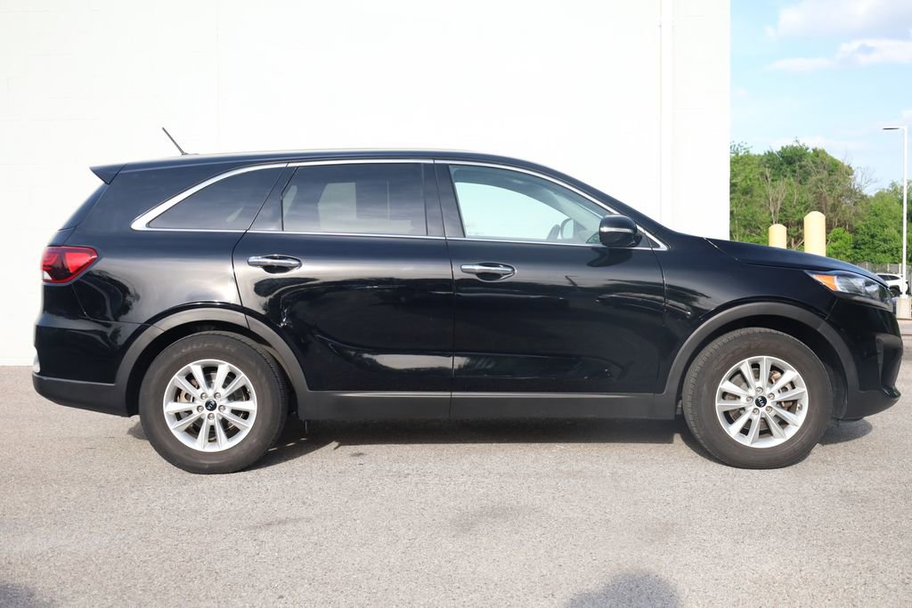 Used 2019 Kia Sorento L FWD image 5