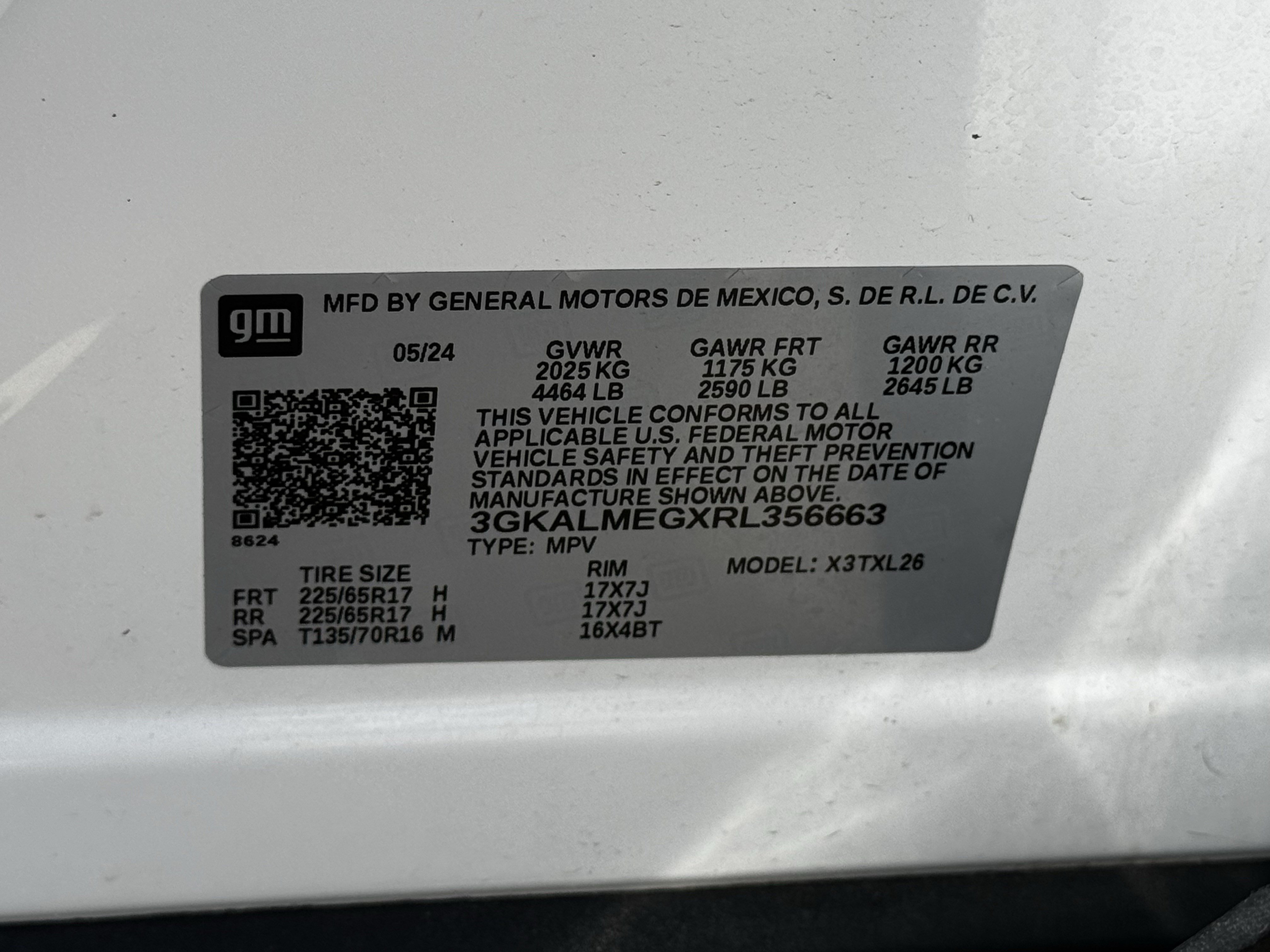 Used 2024 GMC Terrain SLE FWD image 27