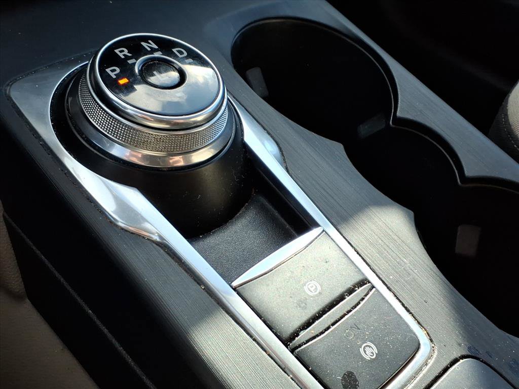 Used 2021 Ford Escape SE w/ Convenience Package image 17