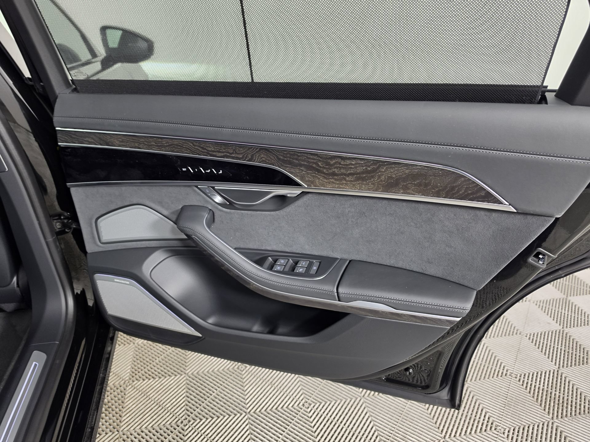 New 2026 Audi A8 L 3.0T AWD/4WD image 40