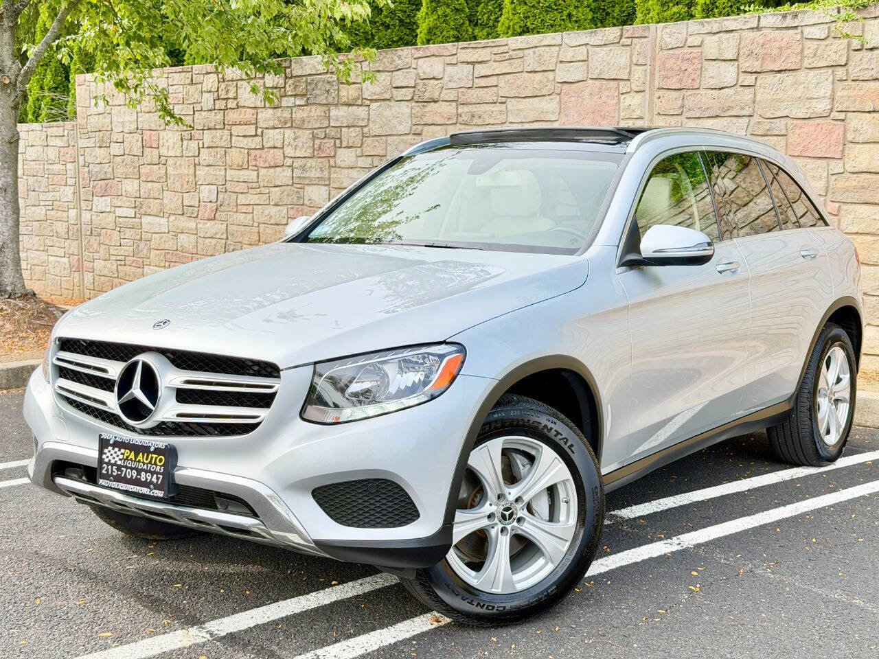 Used 2018 Mercedes-Benz GLC 300 4MATIC image 22