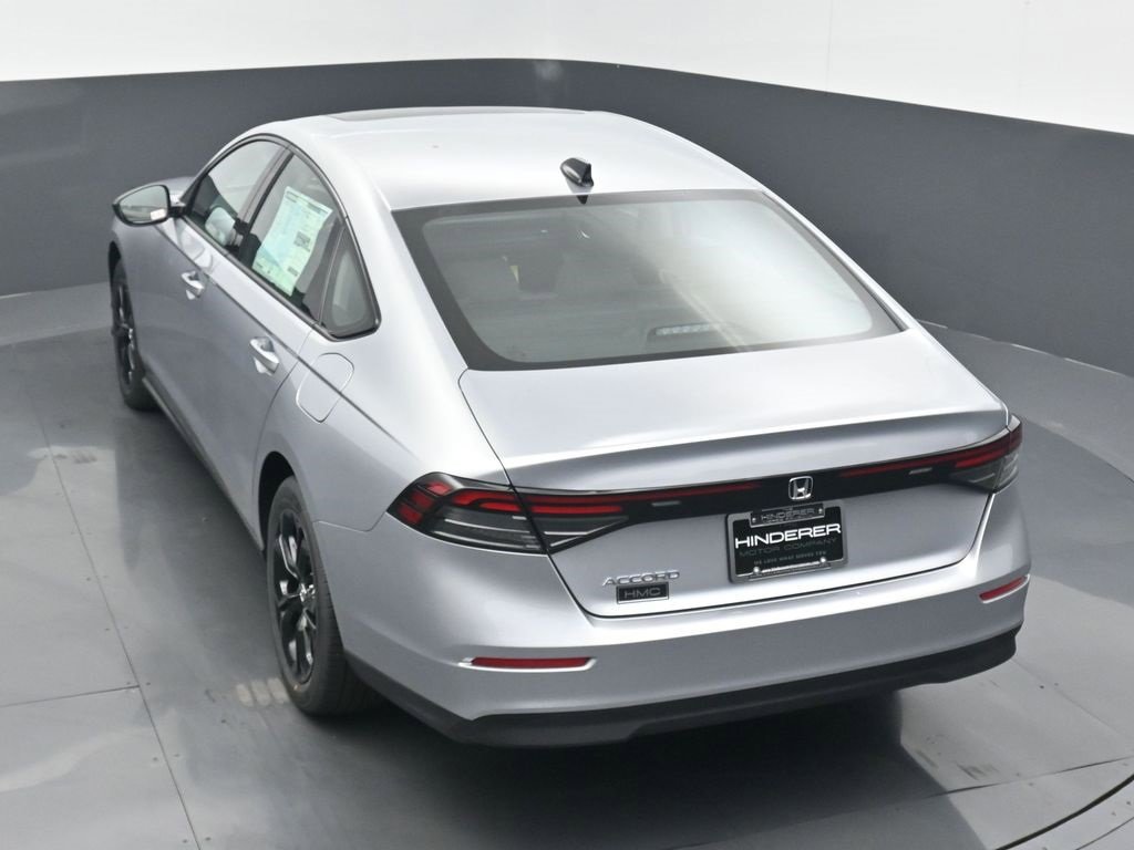 New 2025 Honda Accord SE image 18
