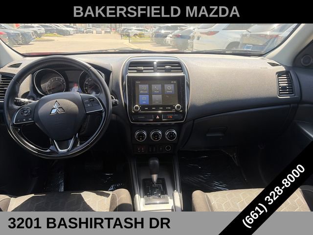 Used 2020 Mitsubishi Outlander Sport SE AWD/4WD image 12