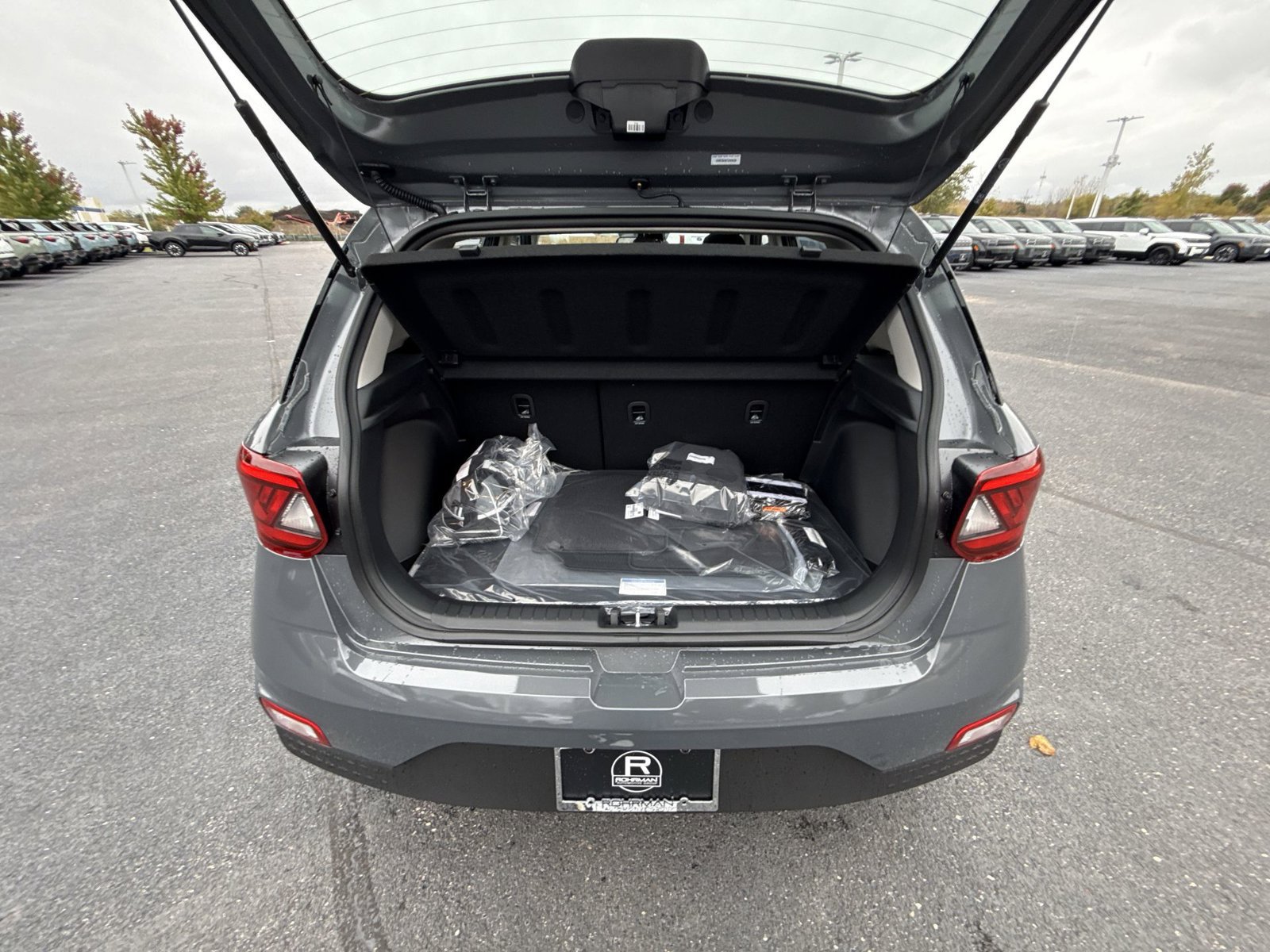 New 2026 Hyundai Venue SEL FWD image 23