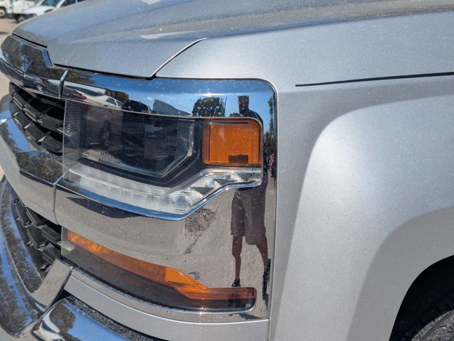 Used 2018 Chevrolet Silverado 1500 LT w/ All Star Edition image 5