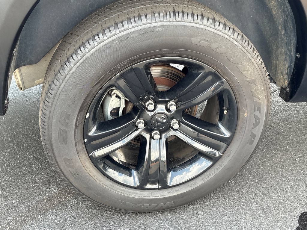 Used 2024 RAM 1500 Warlock RWD image 30