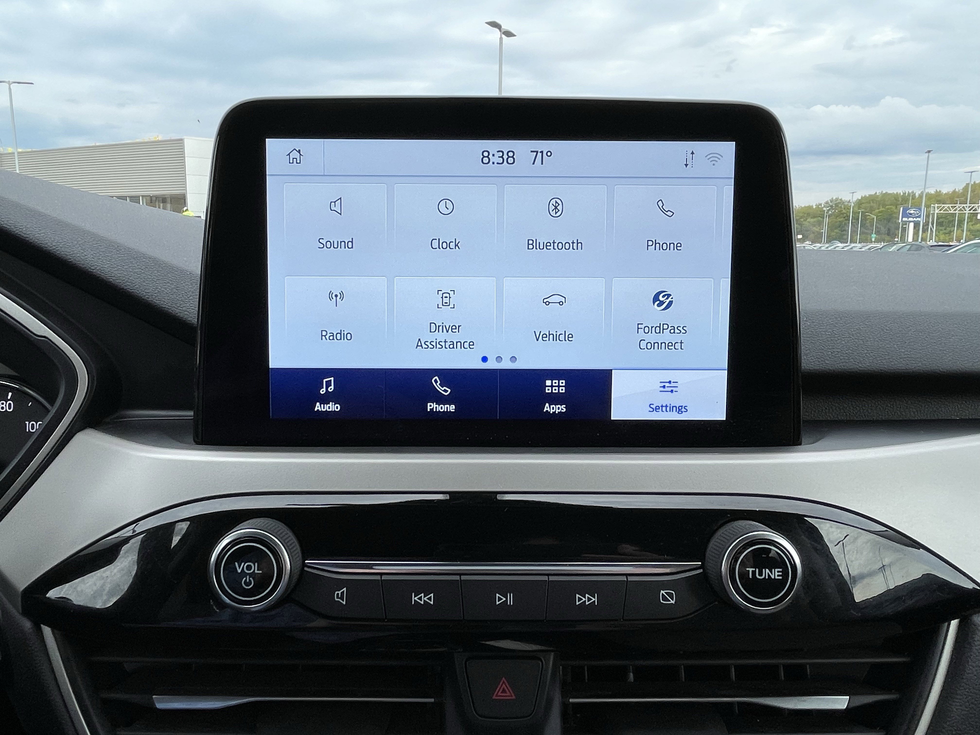 Used 2022 Ford Escape SE w/ Cold Weather Package image 28