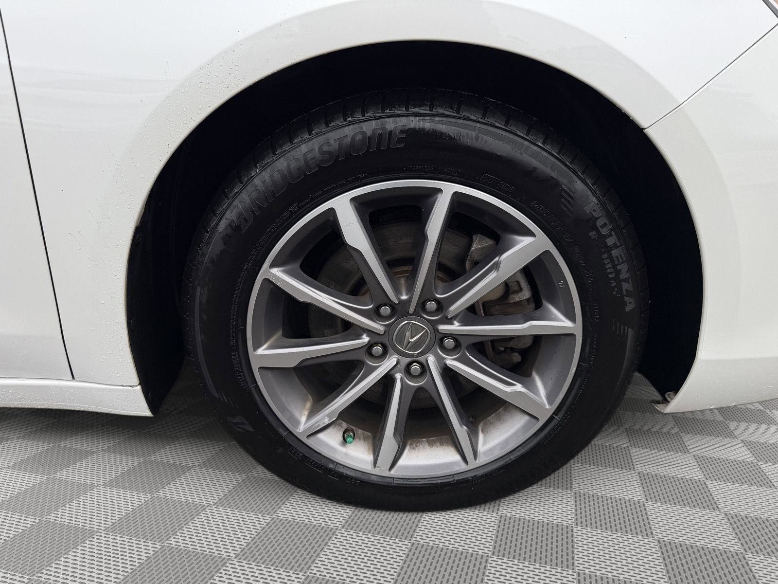 Used 2020 Acura TLX FWD image 8