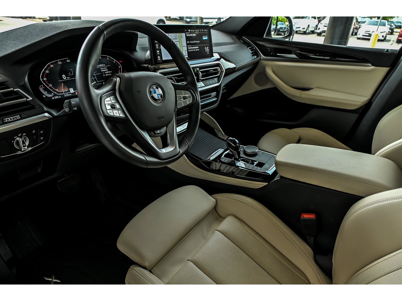 Used 2023 BMW X4 xDrive30i w/ Convenience Package AWD/4WD image 10