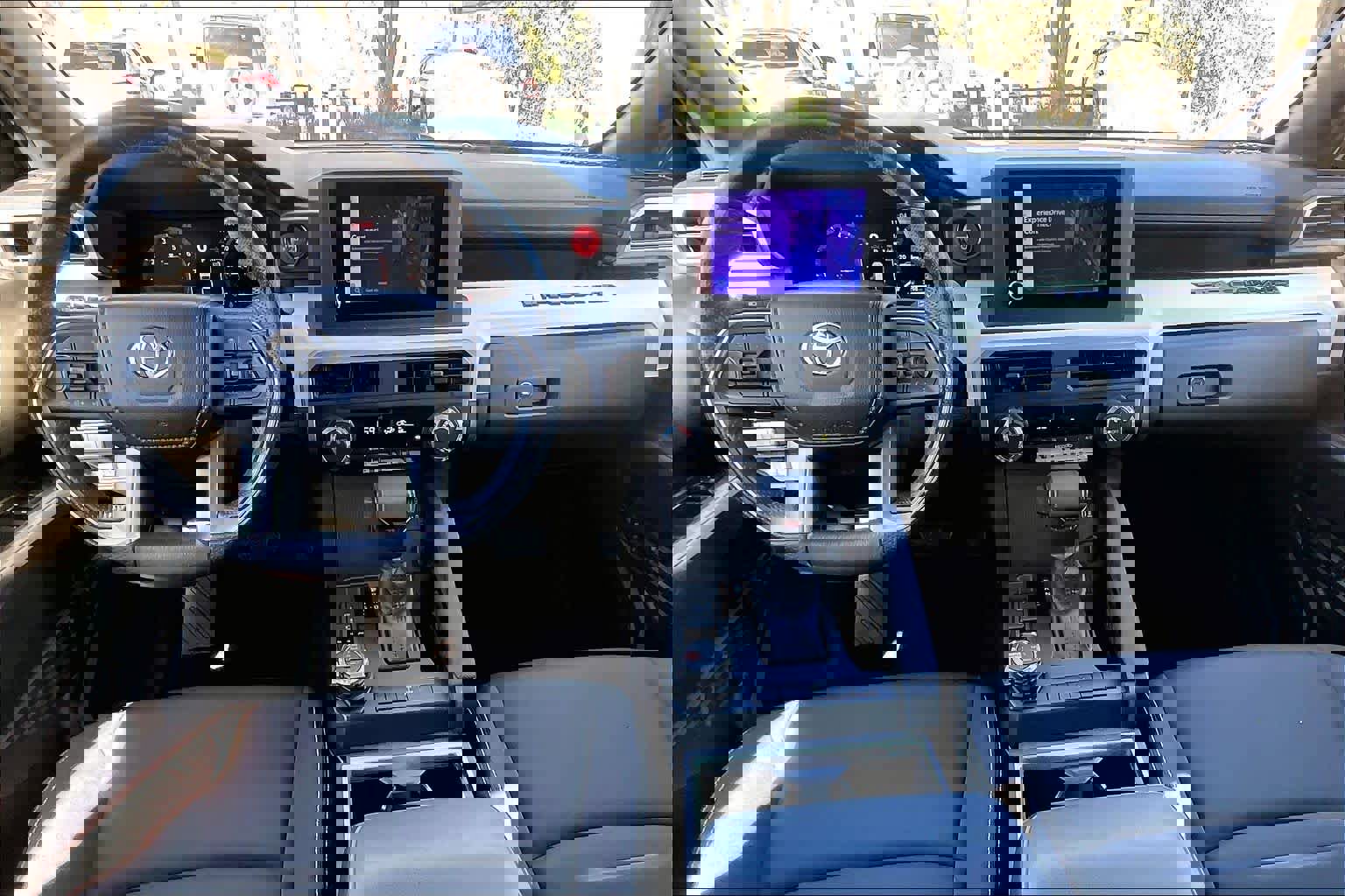 Certified 2024 Toyota Tacoma TRD Off-Road image 15