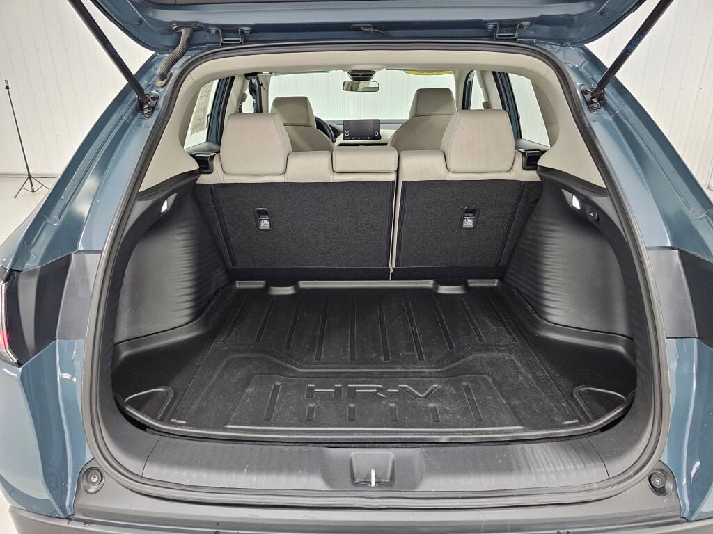 Certified 2025 Honda HR-V LX image 15