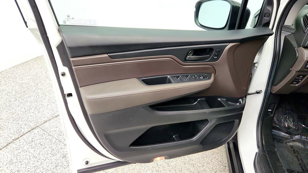 Used 2020 Honda Odyssey EX-L image 11