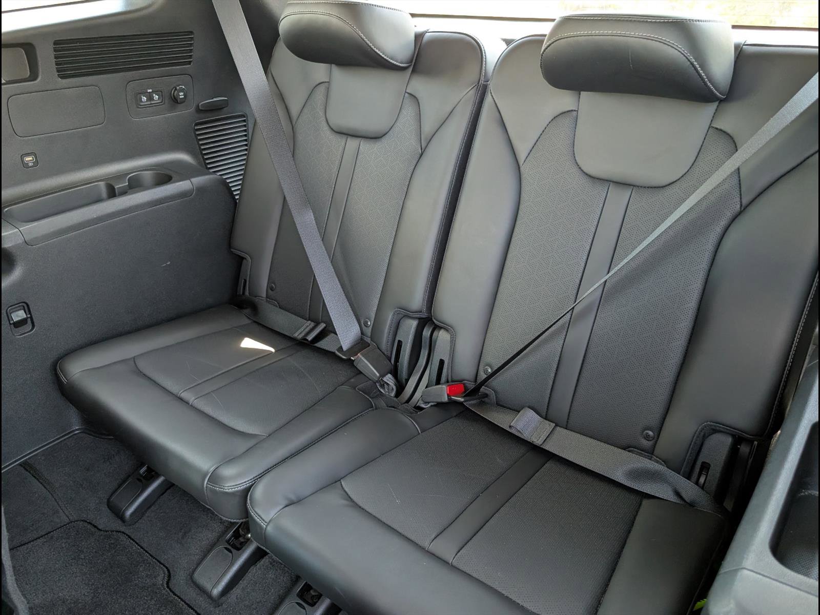 Used 2023 Kia Sorento X-Line EX image 15