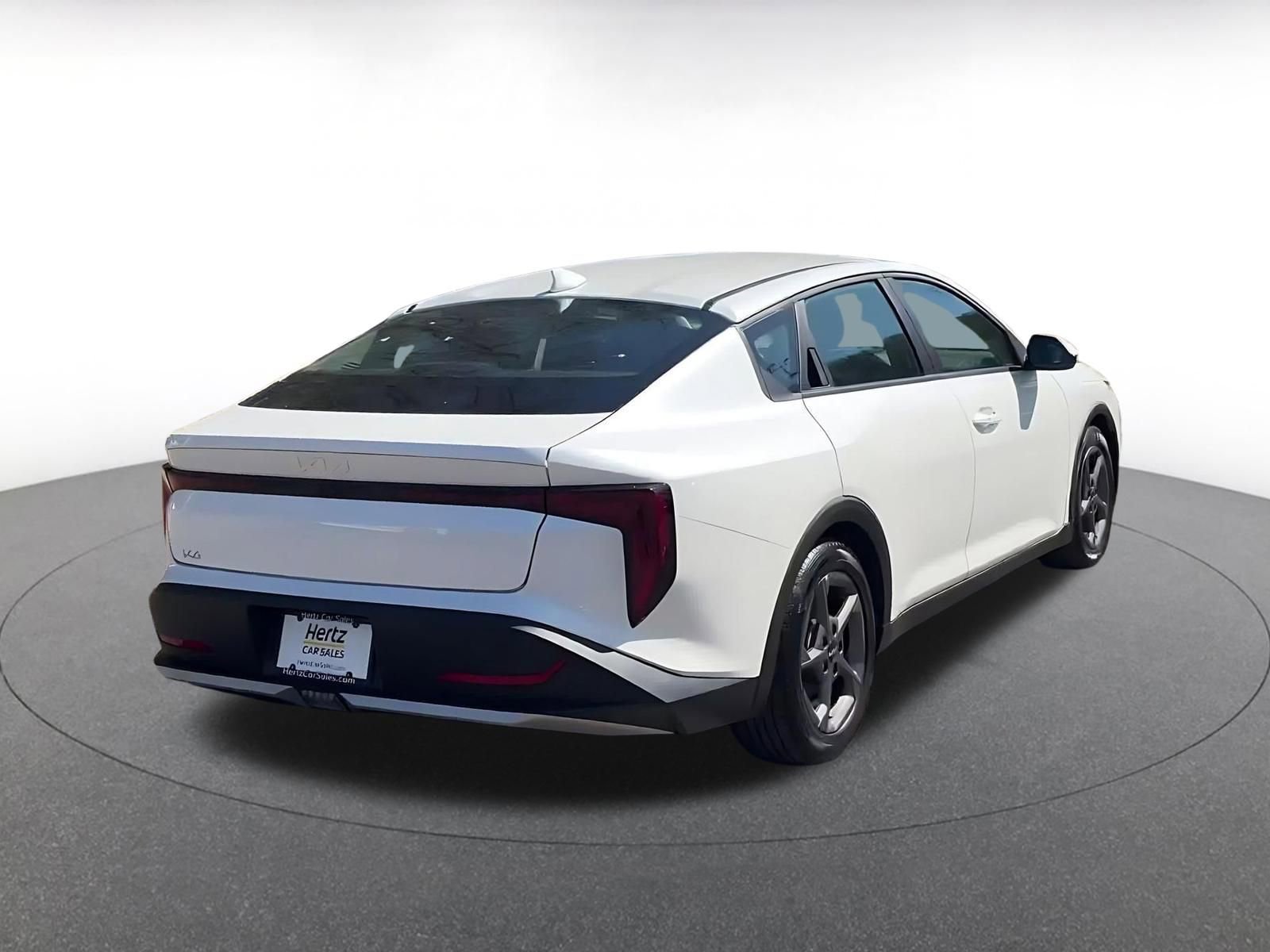 Used 2025 Kia K4 FWD image 15