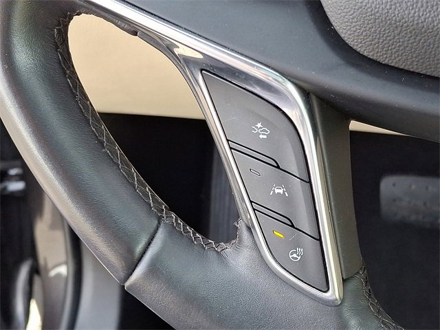 Used 2018 Cadillac XT5 Luxury w/ Driver Awareness Package image 19