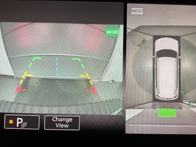 Used 2022 Nissan Armada Platinum w/ Captain's Chairs Package image 16