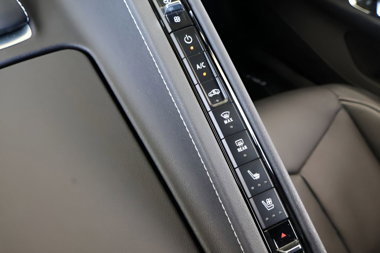Used 2023 Chevrolet Corvette Stingray Preferred Cpe image 25