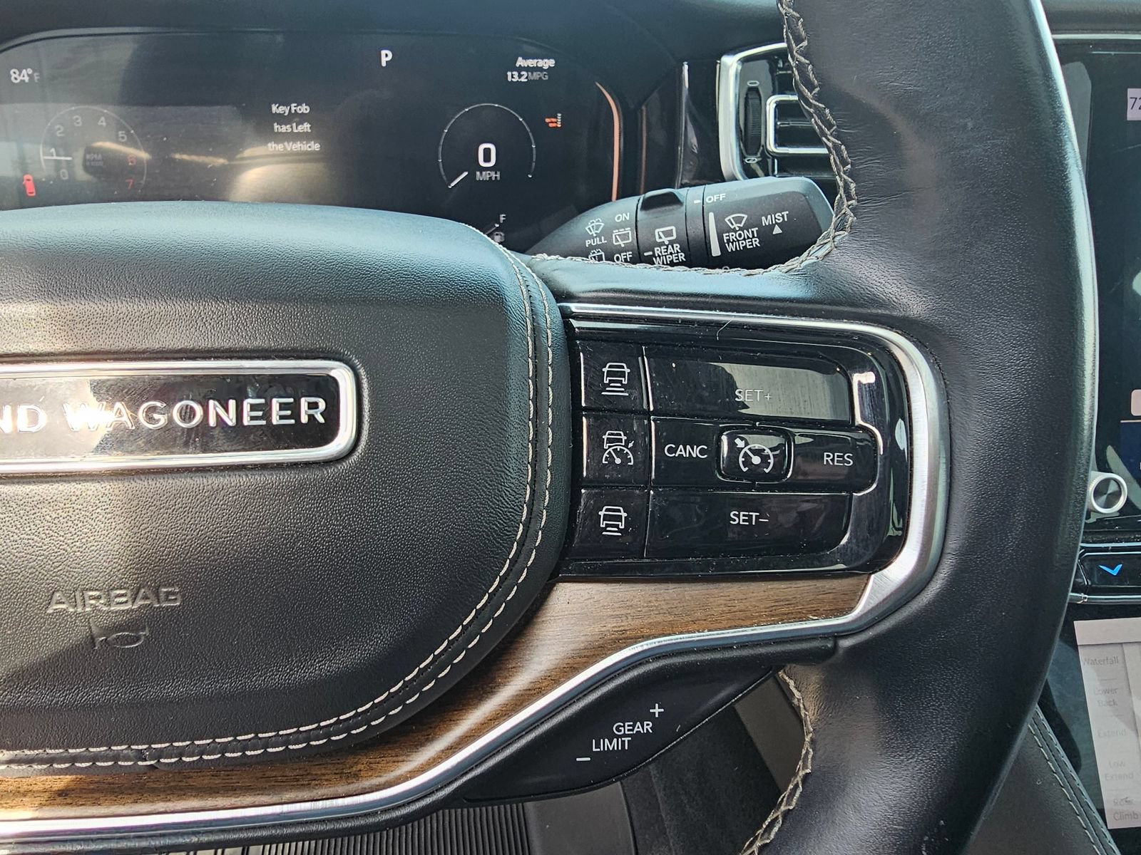 Used 2023 Jeep Grand Wagoneer Series II AWD/4WD image 20