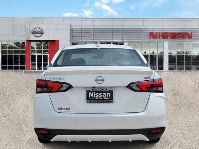 Certified 2025 Nissan Versa SR w/ Trunk Package FWD image 8