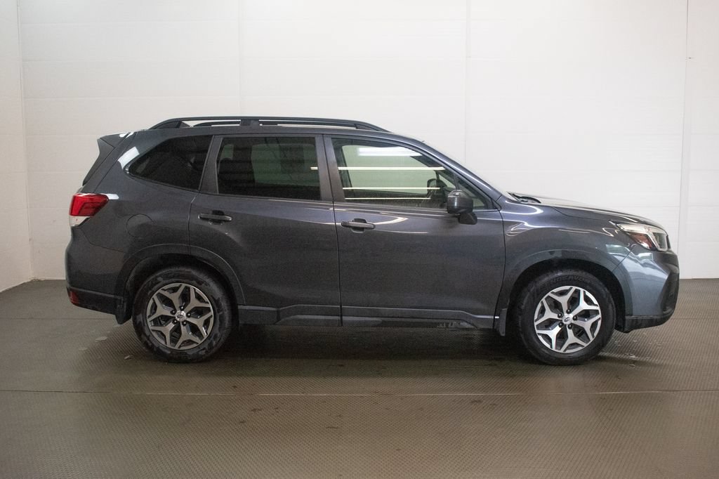 Used 2020 Subaru Forester Premium AWD/4WD image 3