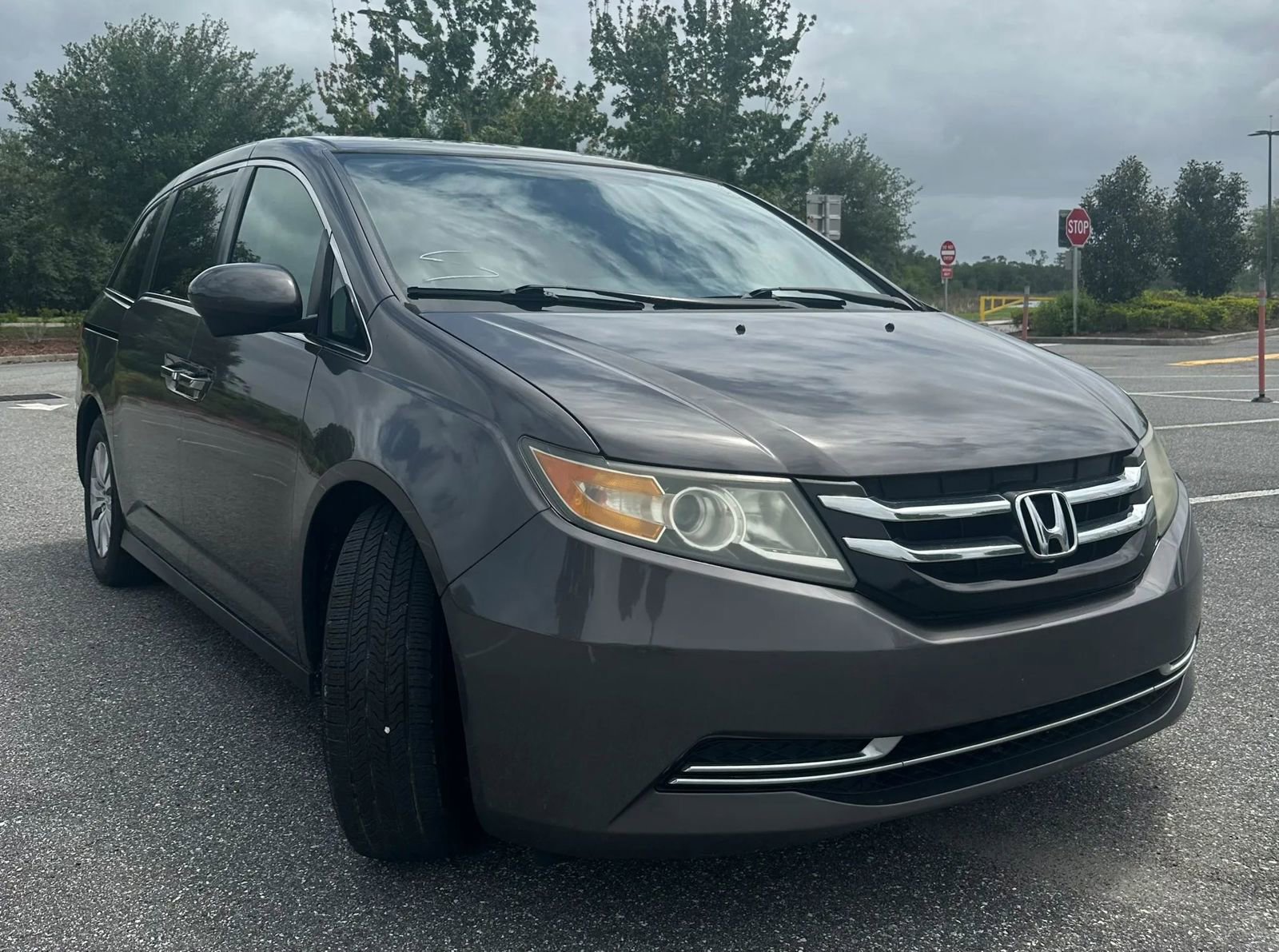 Used 2016 Honda Odyssey SE image 3
