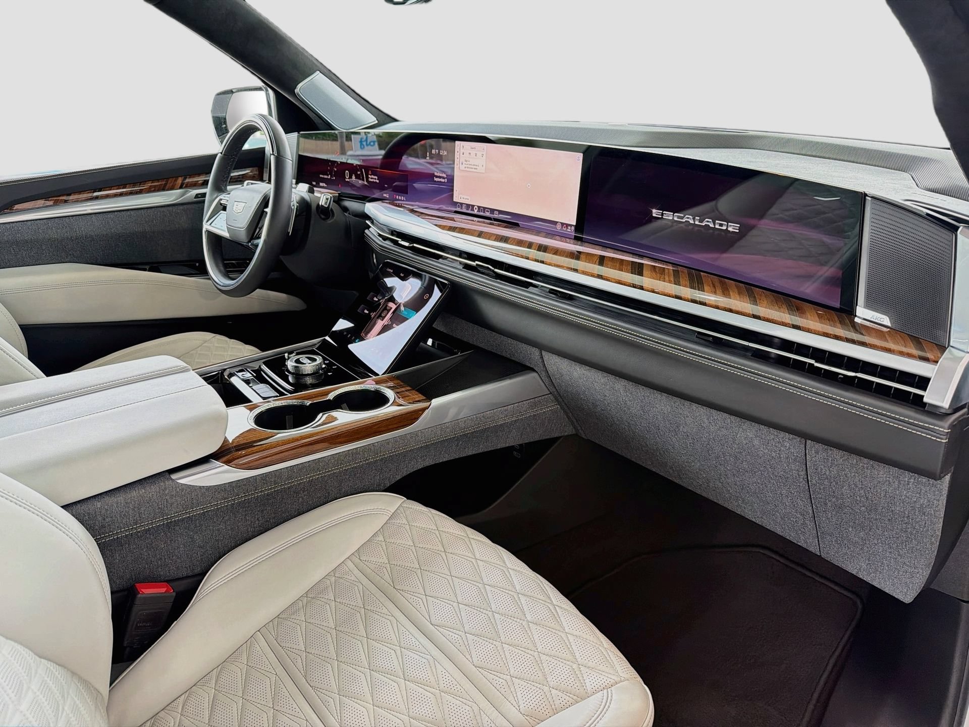 Certified 2025 Cadillac Escalade Sport Platinum AWD/4WD image 17