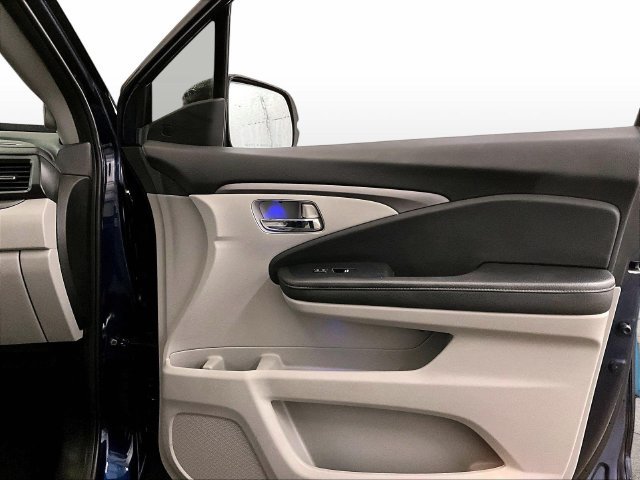 Used 2022 Honda Ridgeline RTL-E image 23