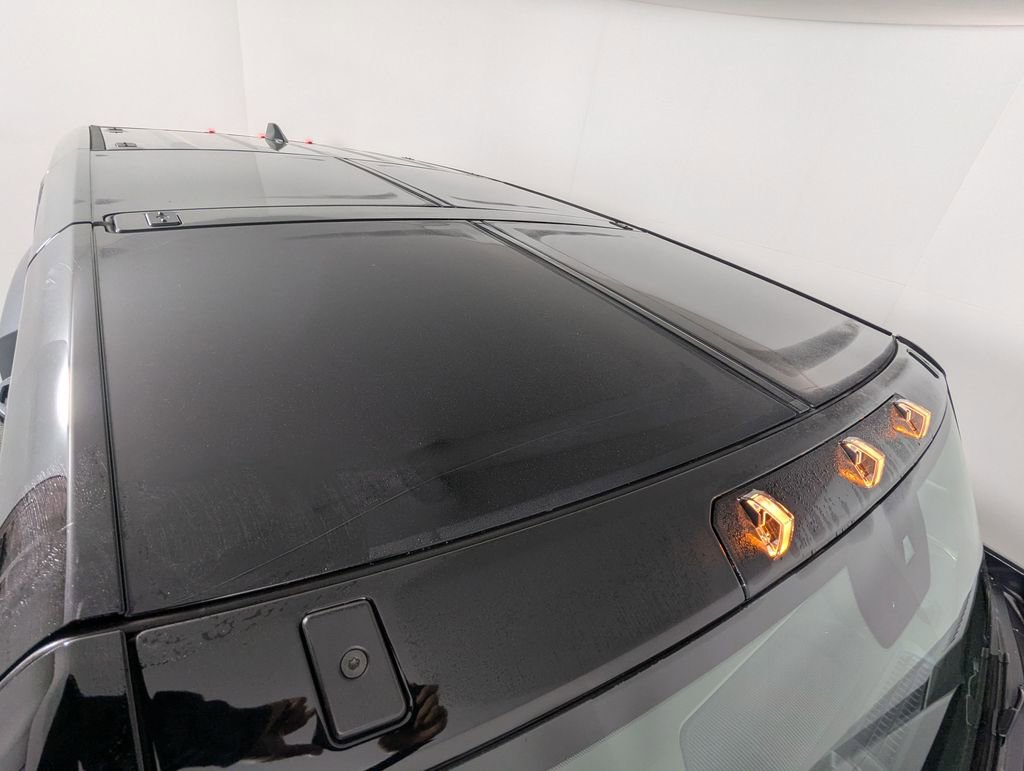 Used 2025 GMC Hummer EV 2X image 26