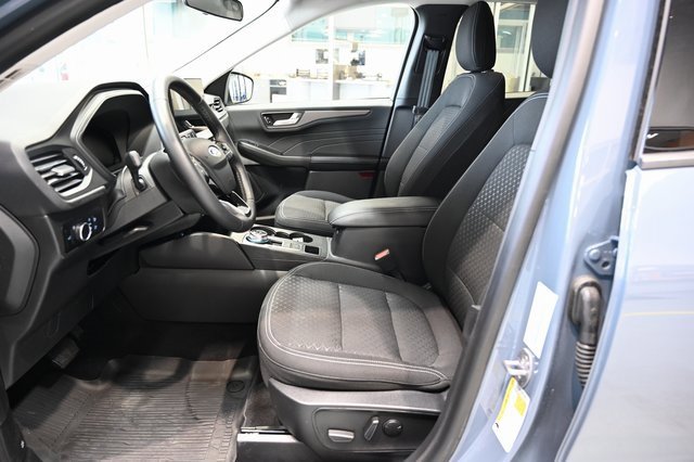 Used 2023 Ford Escape Active w/ Tech Pack #2 image 9