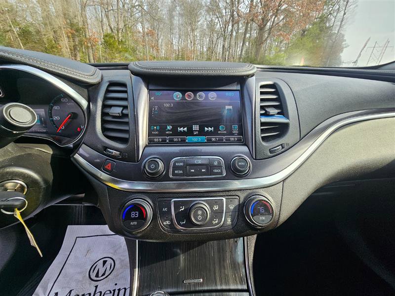 Used 2016 Chevrolet Impala LT image 15