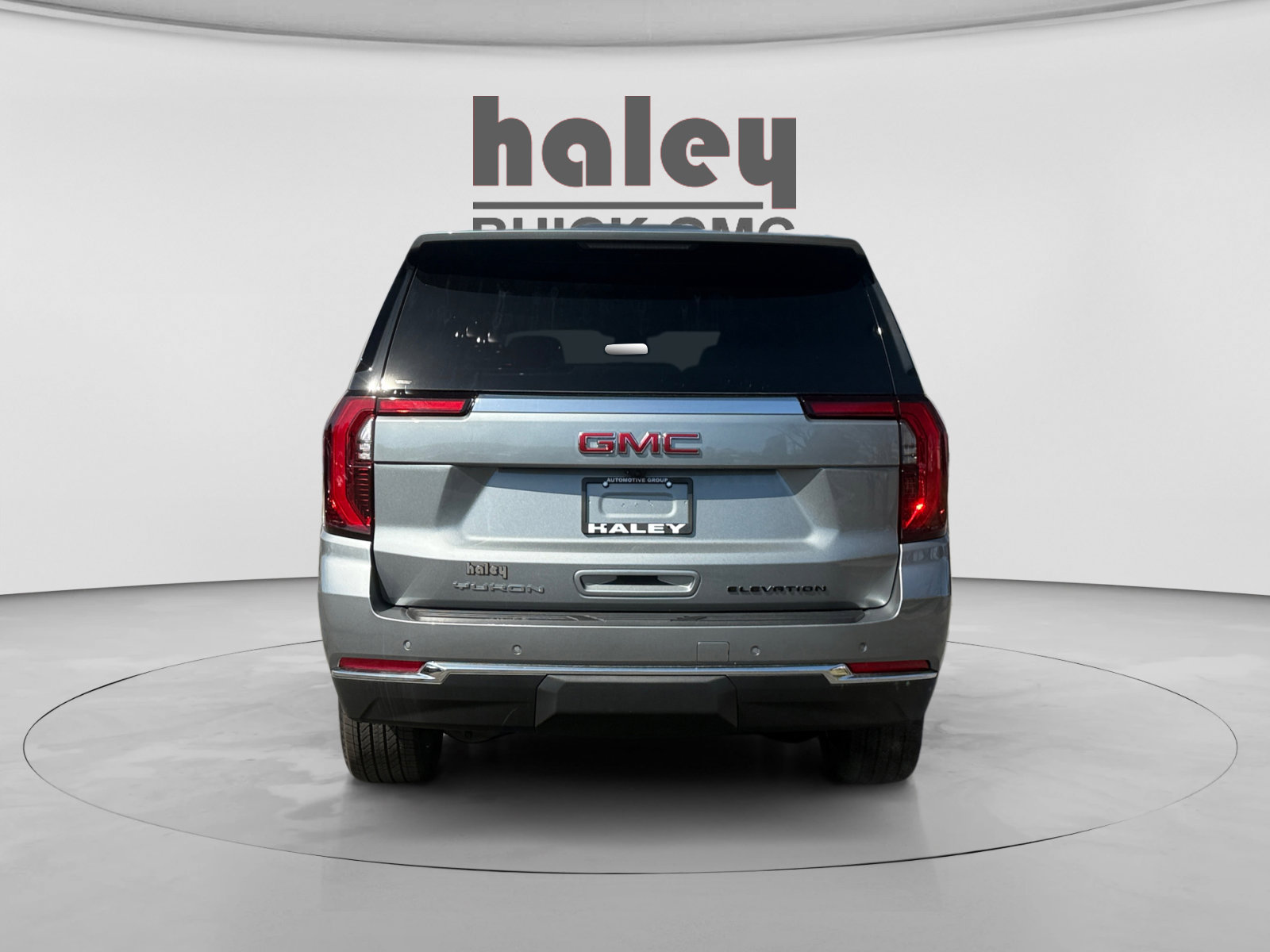 New 2026 GMC Yukon XL Elevation w/ LPO, Floor Liner Package image 4