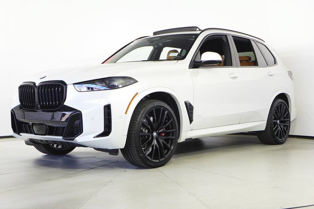 Used 2024 BMW X5 sDrive40i w/ M Sport Package RWD image 2