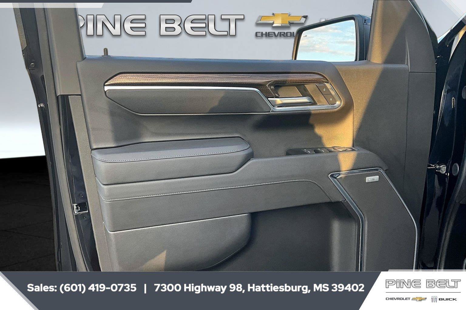New 2026 Chevrolet Silverado 1500 LT Trail Boss w/ LT Trail Boss Premium Package AWD/4WD image 18