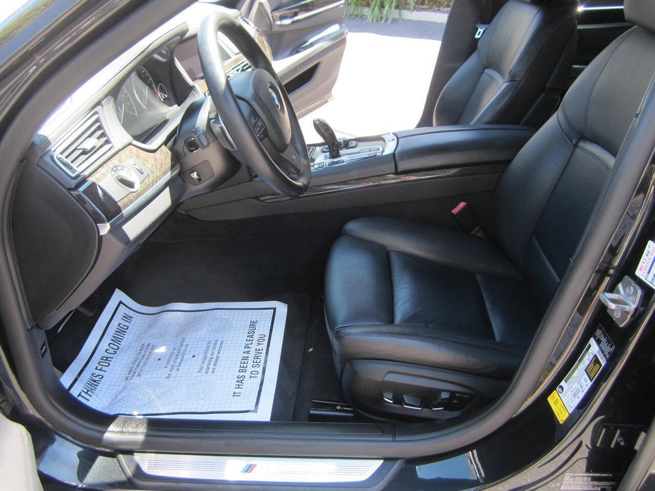 Used 2013 BMW 750i RWD image 27