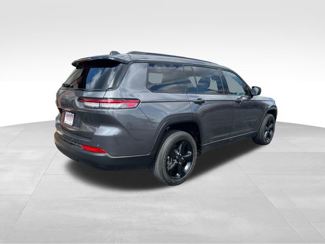 Used 2022 Jeep Grand Cherokee L Laredo image 7