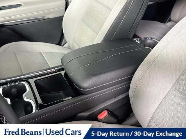 Used 2026 Chevrolet Traverse LT w/ Driver Confidence Package FWD image 42