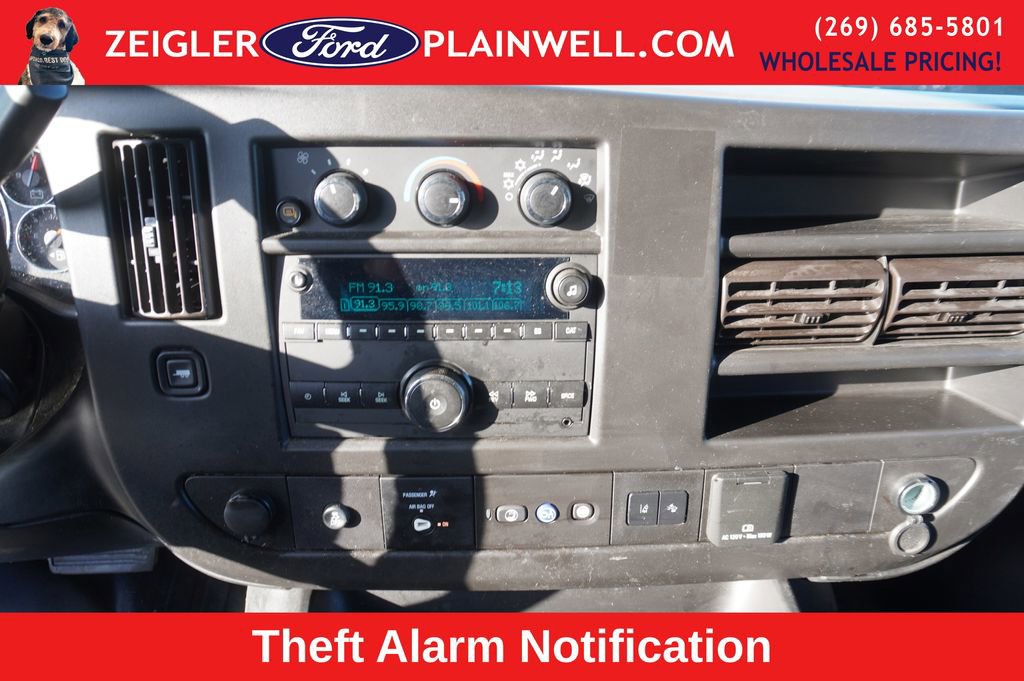 Used 2021 Chevrolet Express 2500 w/ Driver Convenience Package image 10